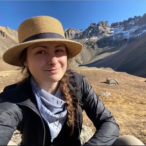 Meet your Posher, Erin